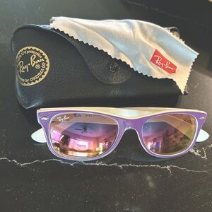 New Wayfarer Ray Ban sunglasses